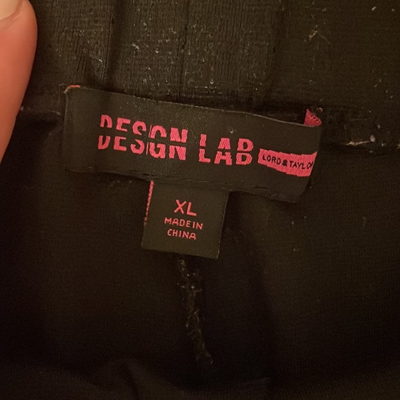 Black work leggings with seam detailing - Picture 2 of 2